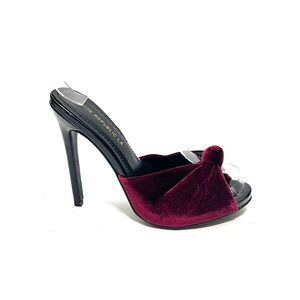 Vintage 1990s burgundy velvet slip on knotted polly style heels